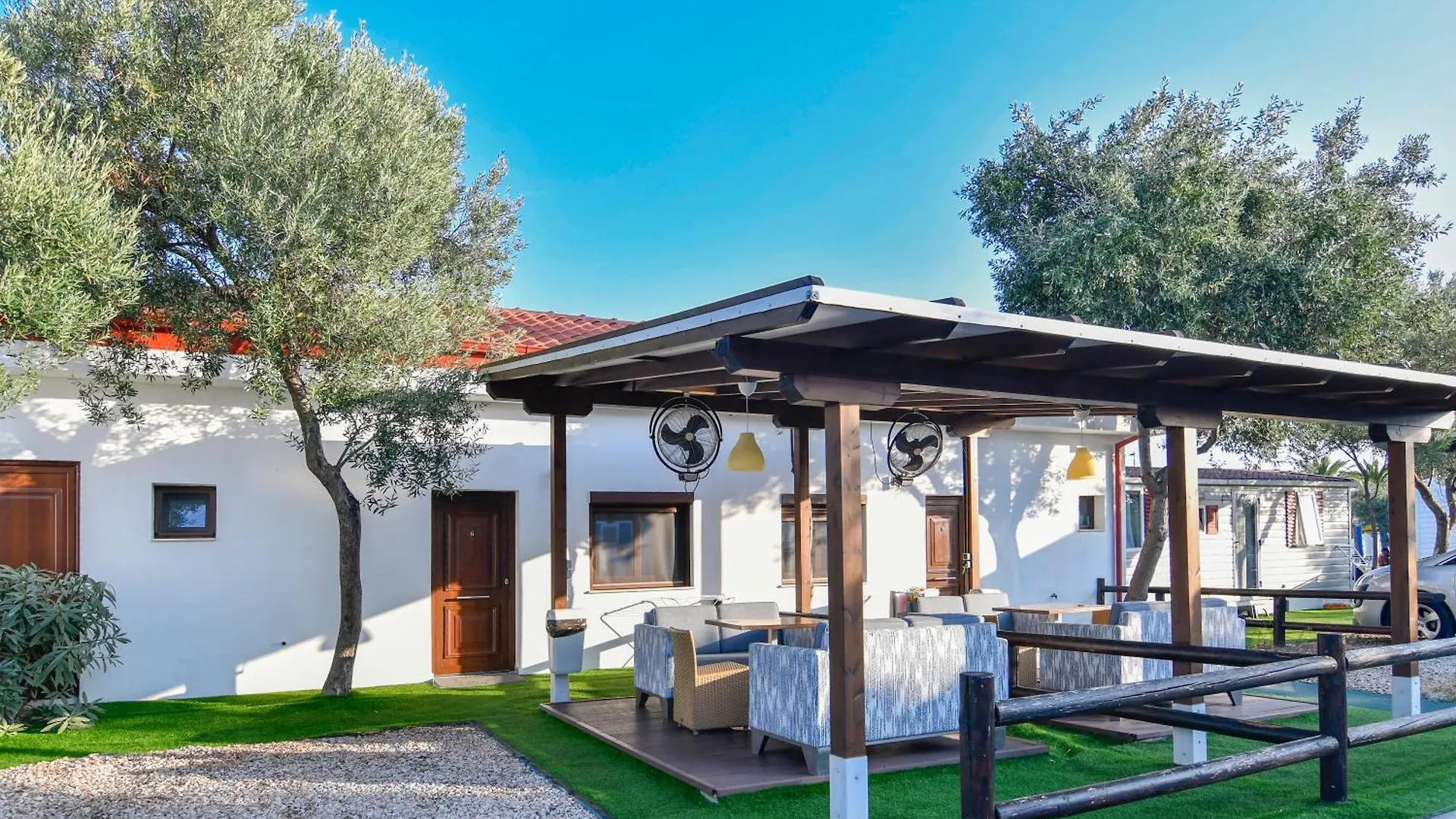 Camping Castello Neos Marmaras